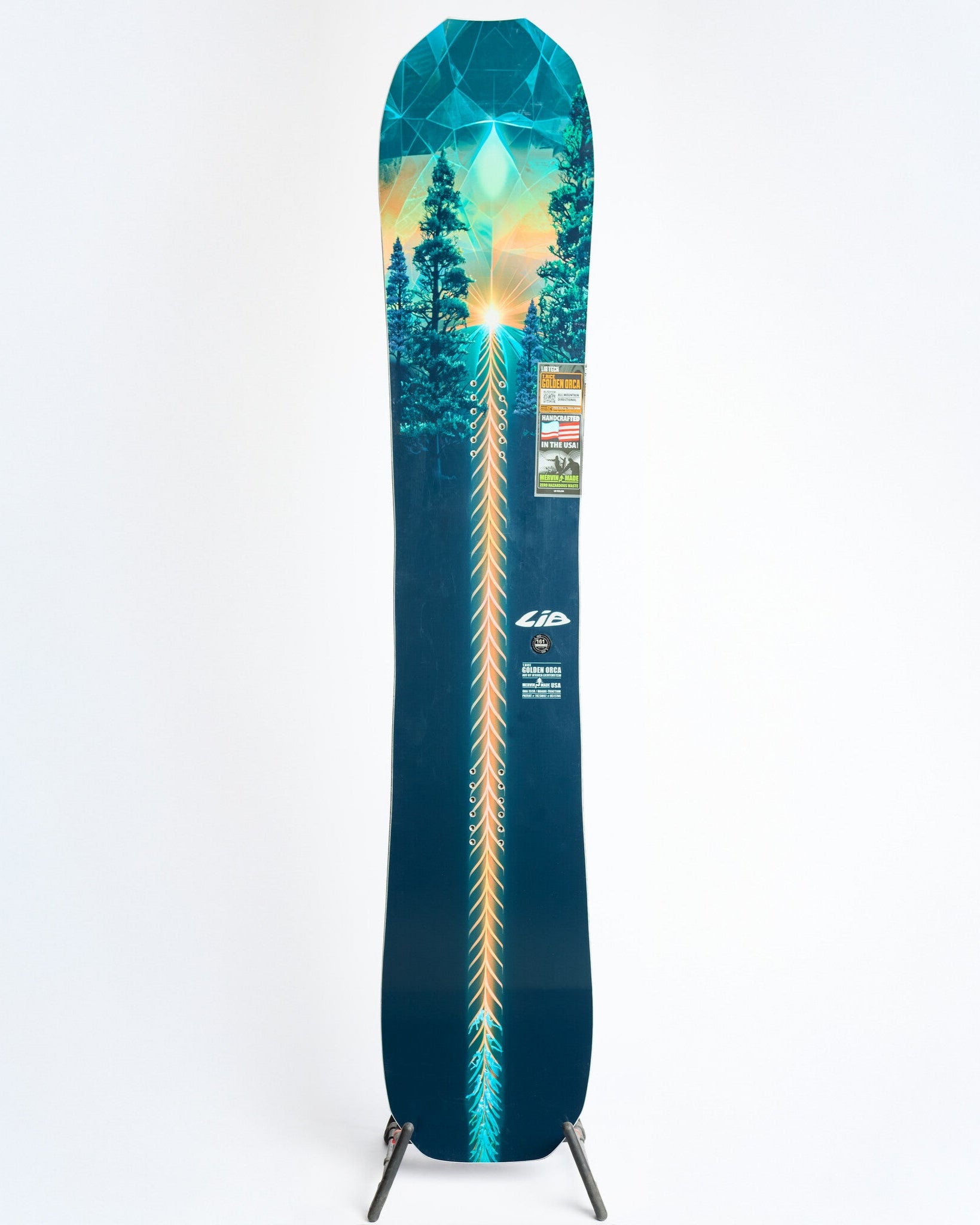Lib Tech Golden Orca 2025 Snowboard | Behind The Pines