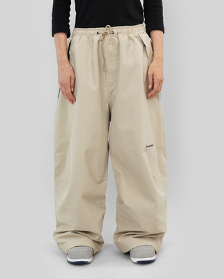 Beyond Medals Park Pants 2L Beige – front view