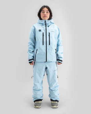 Beyond Medals Pro Tech Jacket 3L Light Blue – full outfit view