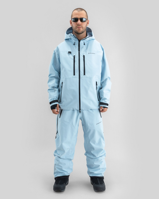 Beyond Medals Tech Bib 2.0 3L Light Blue – full outfit view