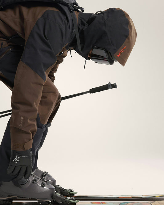 Arc'teryx Herren Sabre SV Gore-Tex Jacke Carob / Black / Dynasty