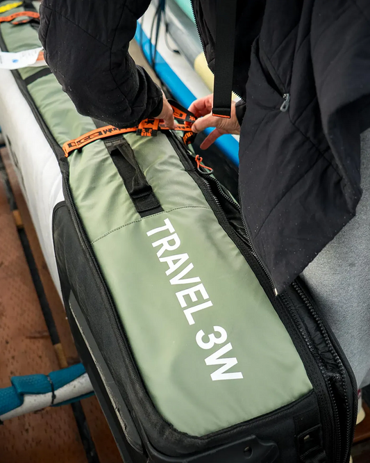 FCS Travel 3 Wheelie Shortboard / Fish Board Bag GO-Light