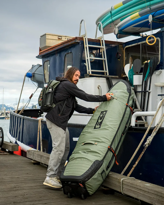 FCS Travel 3 Wheelie Shortboard / Fish Board Bag GO-Light