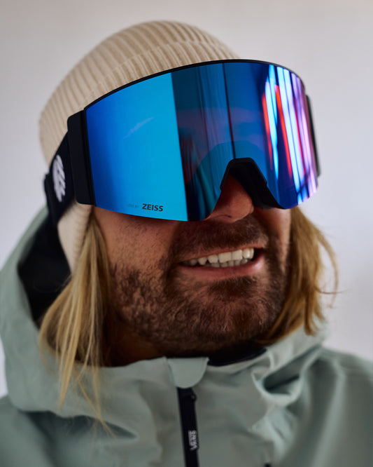 Behind The Pines Achlys Zeiss Sonar® Electric Blue