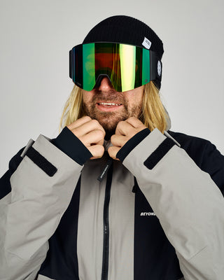 Behind The Pines Achlys Zeiss Sonar® Emerald Green