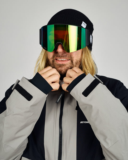 Behind The Pines Achlys Zeiss Sonar® Emerald Green