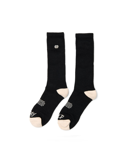 Behind The Pines Performance Merino Hikers Black Noir