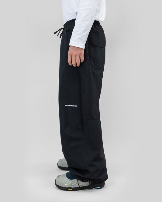 Beyond Medals Park Pants Black Unisex