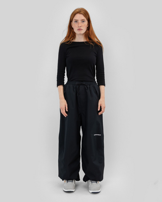 Beyond Medals Park Pants Black