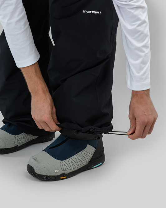 Beyond Medals Park Pants Black Unisex