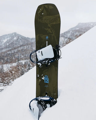 Burton Family Tree Hometown Hero 2026 Snowboard