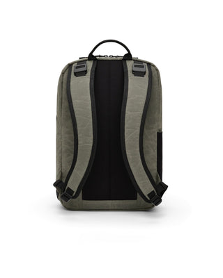 Db Daypack 17L Forest Green