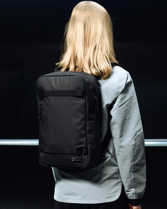 Db Daypack 17L Black Out