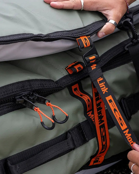 FCS Day-X Mid-Length Board Bag GO-Light