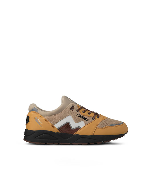 Karhu Aria 95 Oak Buff / White F830113