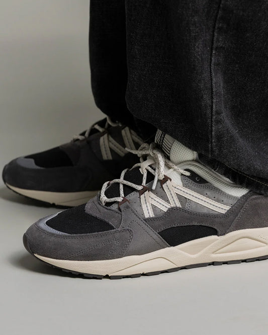 Karhu Fusion 2.0 Dark Gull Gray / Turtledove F804208