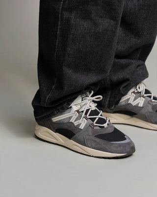 Karhu Fusion 2.0 Dark Gull Gray / Turtledove F804208