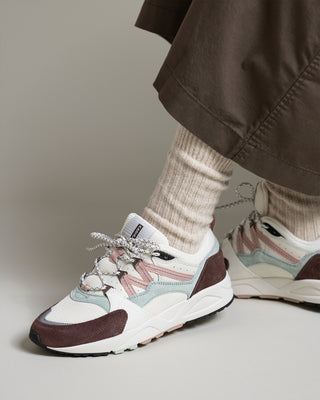Karhu Fusion 2.0 Shaved Chocolate / Adobe Rose F804206