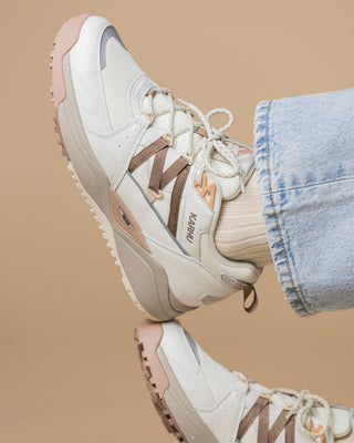 Karhu Fusion XC Lily White / Pine Bark F830023