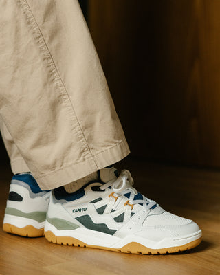 Karhu Fusion XT Blanc De Blanc / Blue Opal F850019