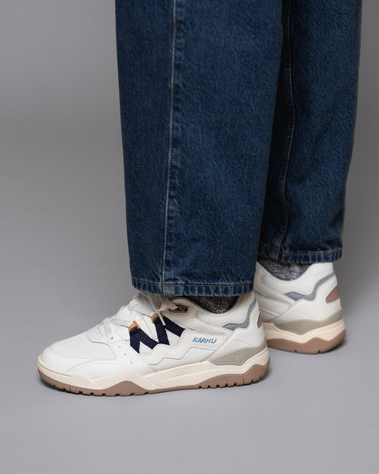 Karhu Fusion XT Bright White / Naval Academy F850016