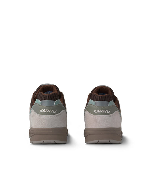 Karhu Legacy 96 White Sand / Beech F806095