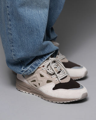 Karhu Legacy 96 White Sand / Beech F806095