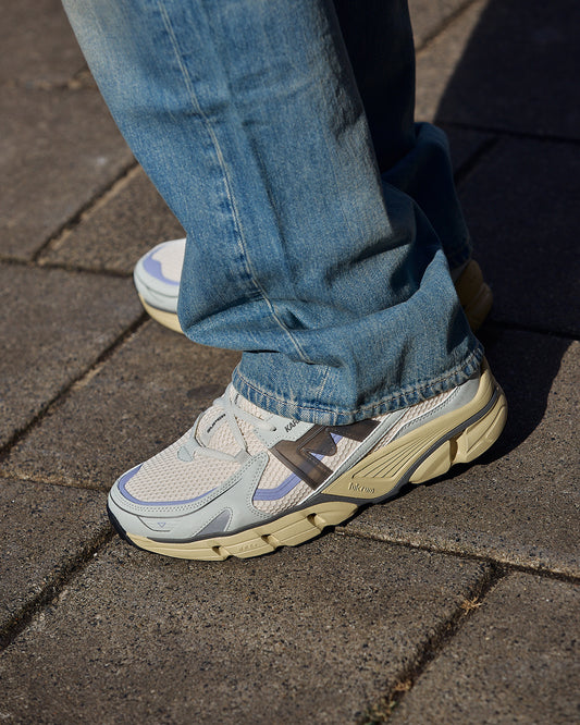 Karhu Super Fulcrum Foggy Dew / Hematite F860030 detail