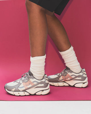 Karhu Super Fulcrum Gray Flannel / Adobe Rose F860029