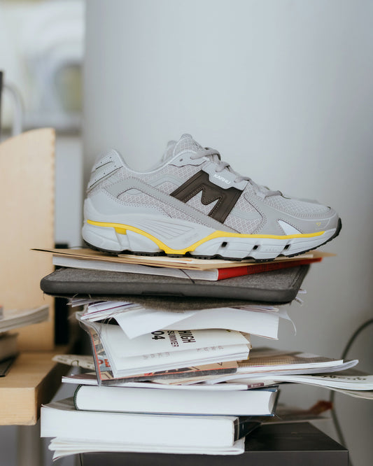 Karhu Super Fulcrum Grey Reflective / Jet Black F860023