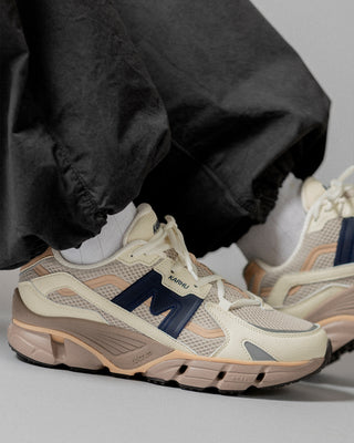 Karhu Super Fulcrum Solitary Star / Naval Academy F860012