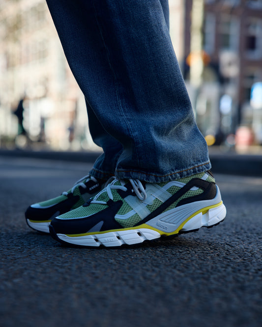 Karhu Super Fulcrum Jet Black / Epsom F860022