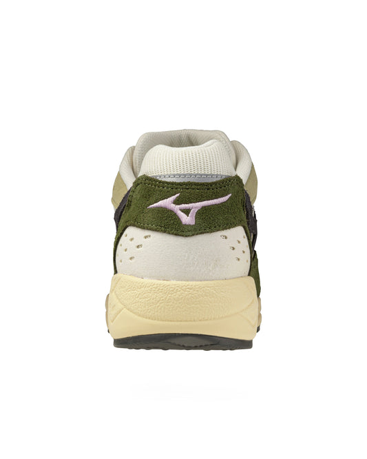 Mizuno Contender Pristine / Black Sand / Four Leaf
