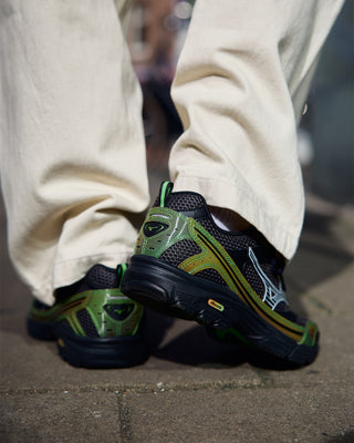 Mizuno MXR Iron Gate / Black / Jasmine Green