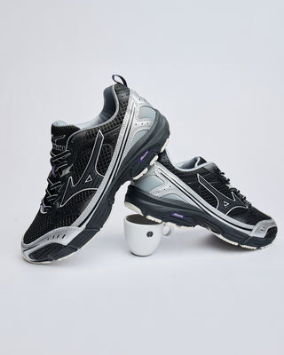 Mizuno MXR Black / Black Sand / Purple Haze D1GA251501