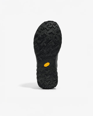 Norda 001A Stealth Black