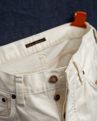 Nudie Jeans Seth Shorts Everivory detail 3