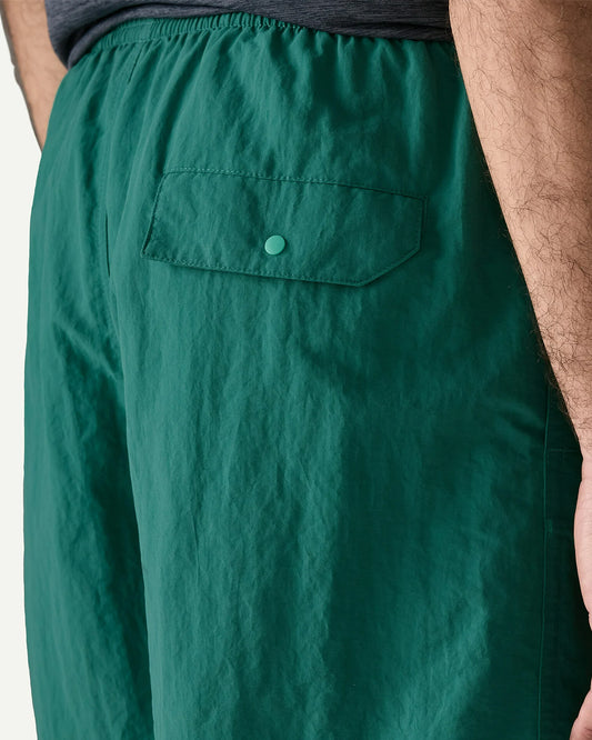 Patagonia Men's Baggies Shorts 5 in '95 Oval Logo: Gem Green