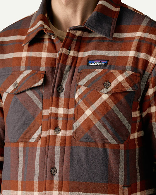 Patagonia Men's Lightweight Insulated Fjord Flannel Shirt Ashore: Ink Black