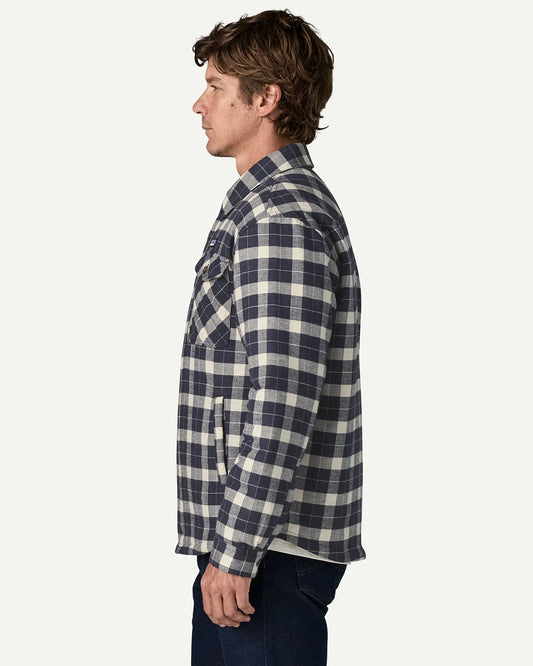 Patagonia Men's Lightweight Insulated Fjord Flannel Shirt Evergreen Fjord: Smolder Blue