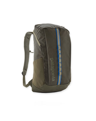 Patagonia Black Hole Pack 25L - Durable & Weather-Resistant - Basin Green