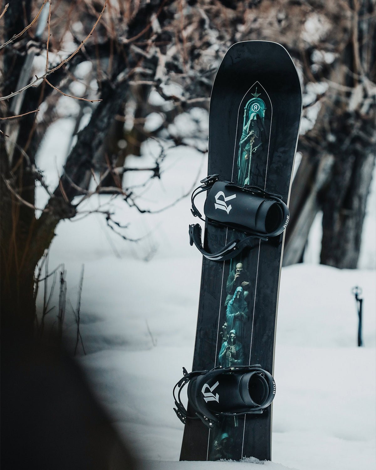 RIDE Shadowban Snowboard 2026 | All-Mountain Versatility – Behind The Pines