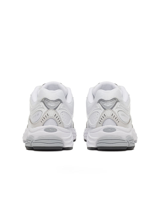 Saucony Progrid Omni 9 White / Grey