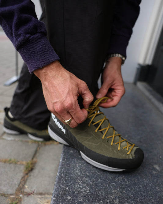 Scarpa-mescalito-dark-olive-gore-tex-1