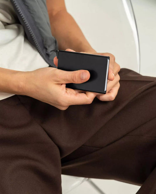 Secrid Cardprotector Black