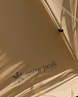 Snow Peak Land Nest Shelter in Ivory Tent lifestyle 6