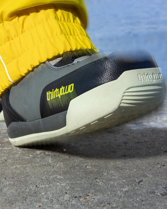 Thirtytwo JP Walker Forum Pro Black/Dark Grey 2026 Snowboard Boots