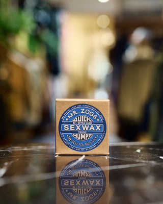 Mr. Zogs Sexwax - 6x Extra Hard (Basecoat) / Tropic Surfwax