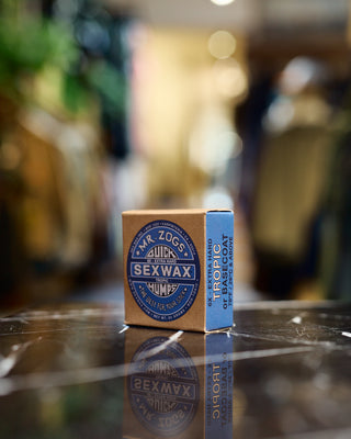 Mr. Zogs Sexwax - 6x Extra Hard (Basecoat) / Tropic Surfwax