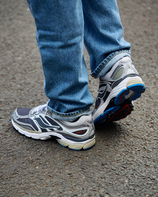 Saucony Progrid Omni 9 Grey / Silver